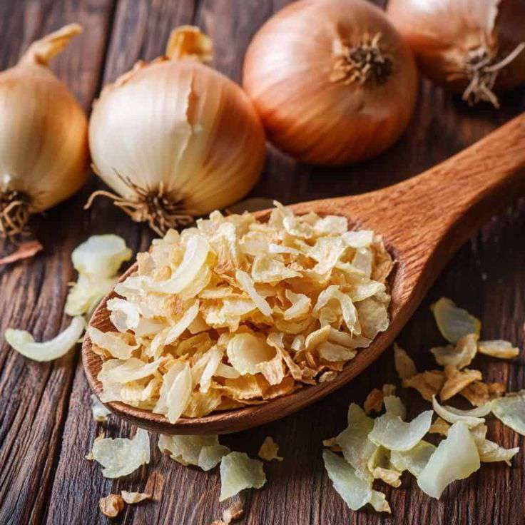 Dehydrated onion products for export